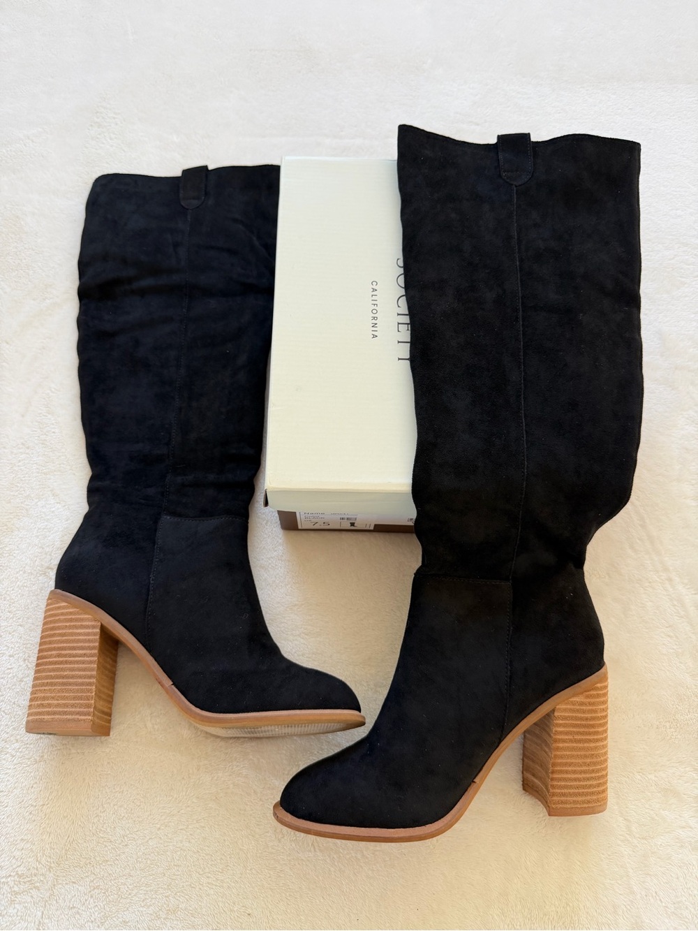Women’s Black Suede Knee high Block Heel Boots